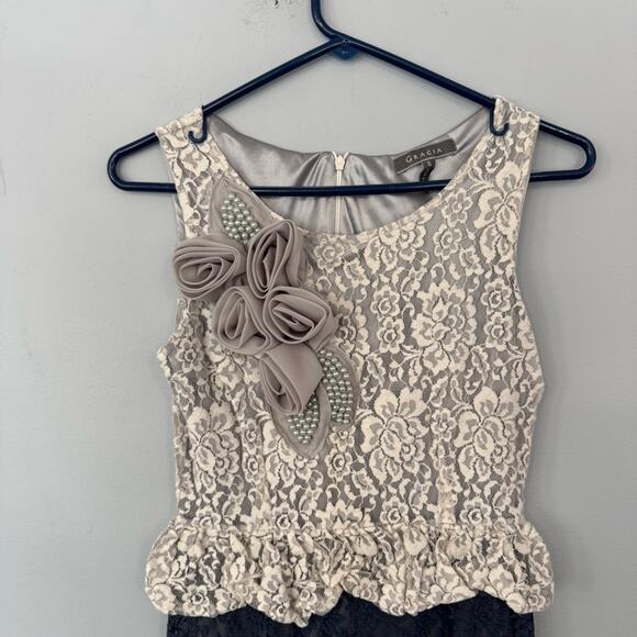 Gracia Navy Blue & Gray Lace Mini Dress Size Small w/ Satin & Beaded Flowers - Picture 4 of 7